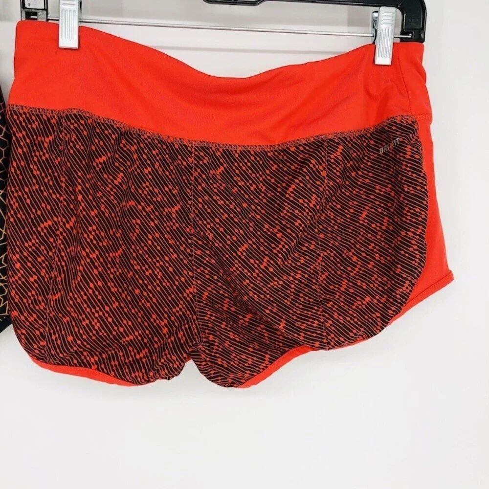 Nike Pack of Two Women's Multicolor Dri-Fit Pullover Activewear Shorts Size M